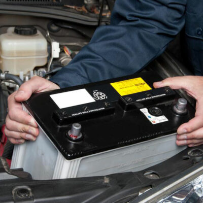 Quick tips to maintain your car batteries